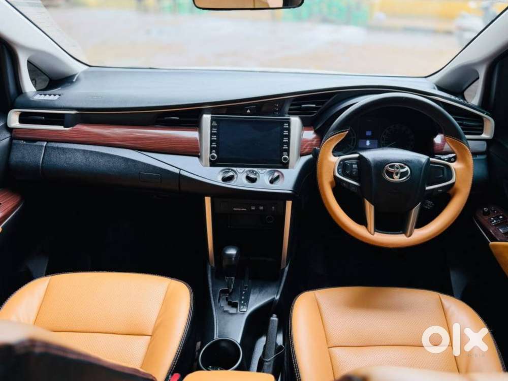 Toyota Innova Crysta 2.4 G Mt 8s, 2021, Diesel