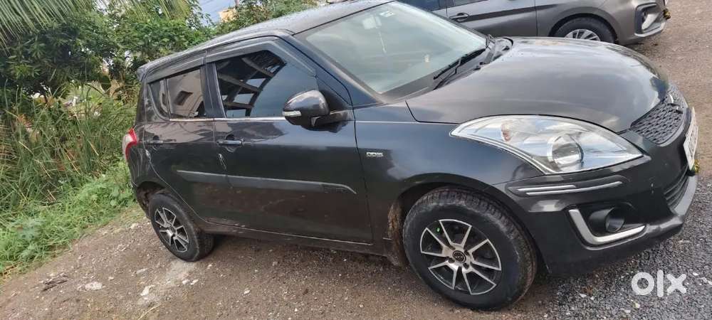 Maruti Suzuki Swift 2017 Diesel 98000 Km Driven