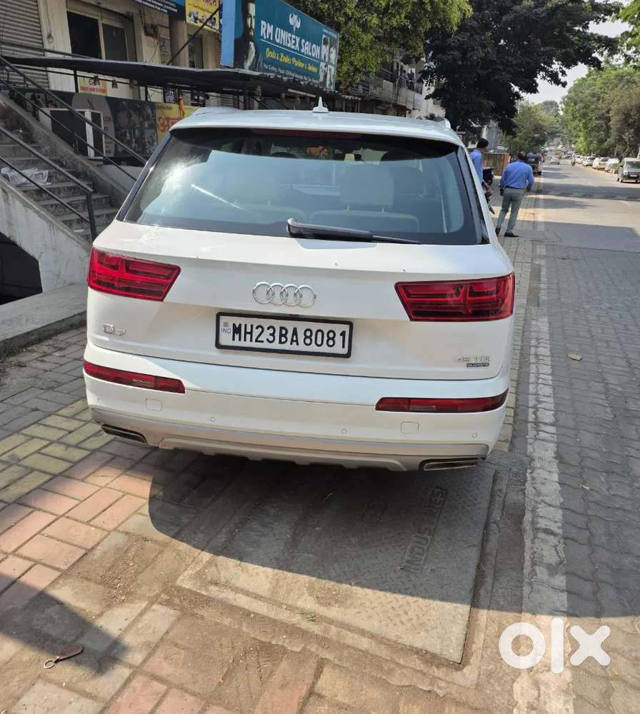 Audi Q7 2019 Diesel 105000 Km Driven