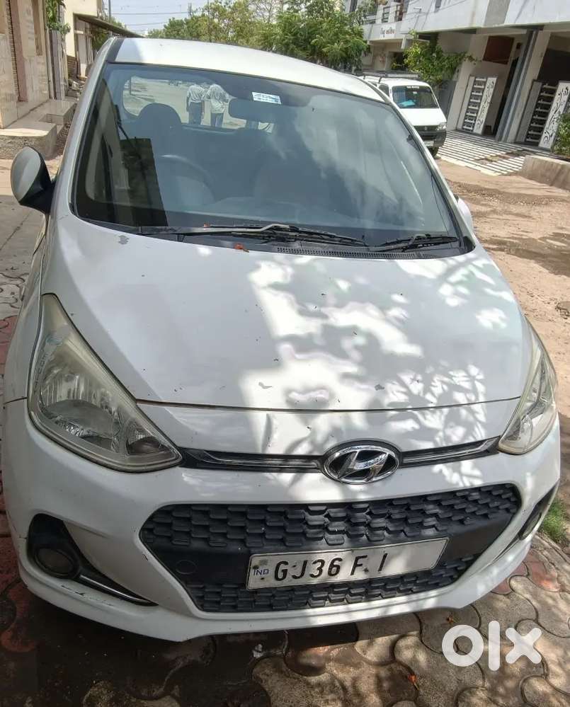 Hyundai Grand I10 2017 Petrol Cng Fitting Well Maintained