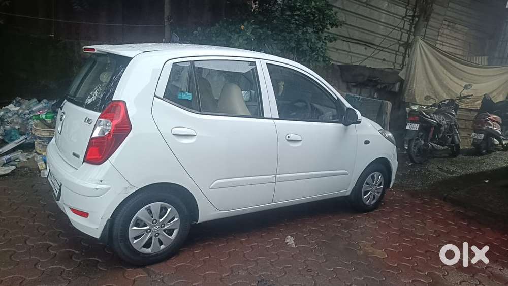 Hyundai I10 Petrol Sportz 2013