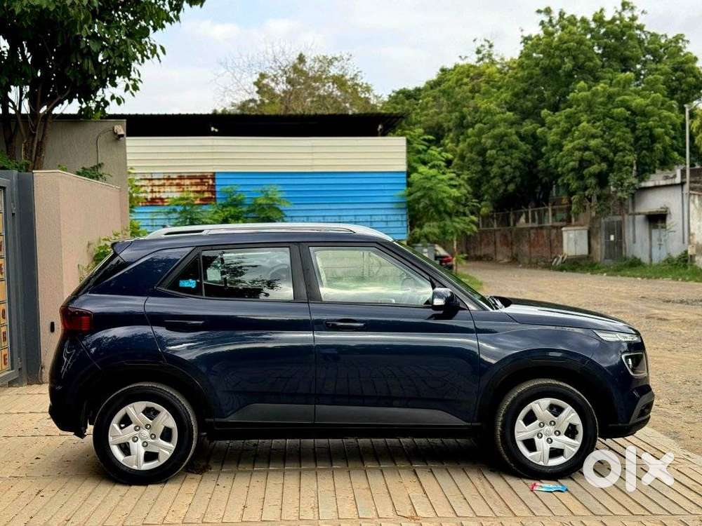Hyundai Venue 1.2 S Plus, 2021, Petrol