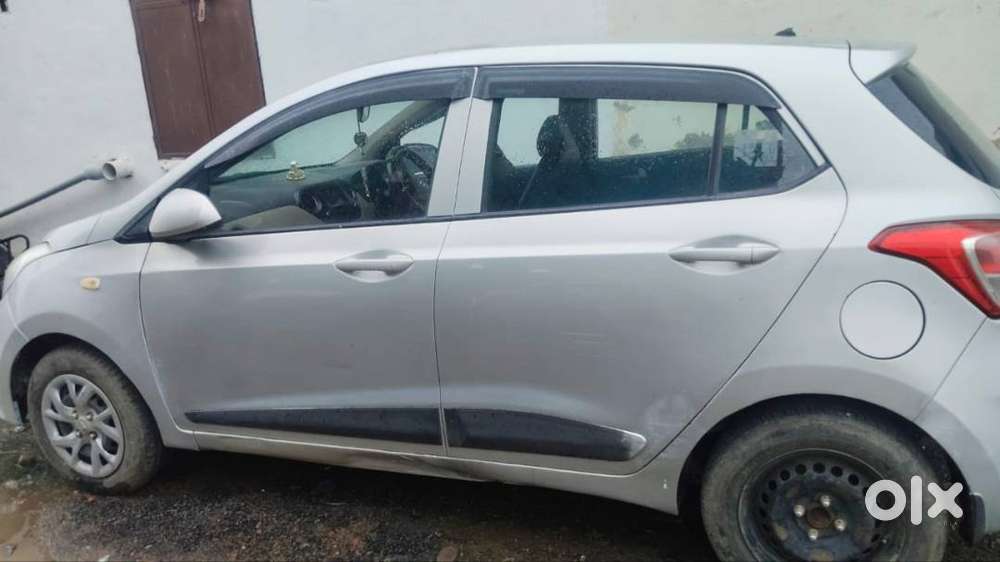2017 Hyundai Grand I10 Sportz O Petrol