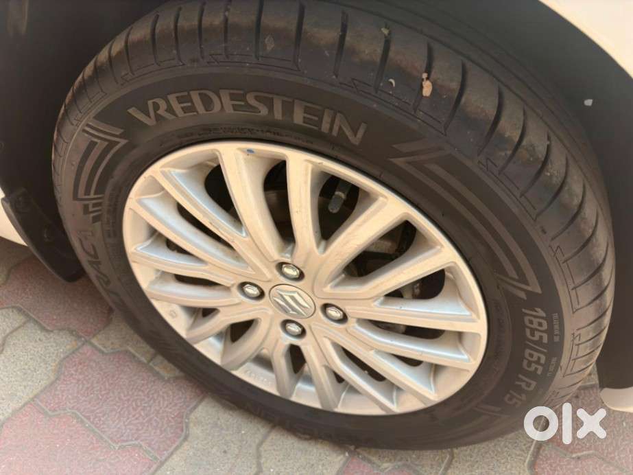 Maruti Suzuki Dzire 1.2 Zxi Plus Amt, 2018, Petrol