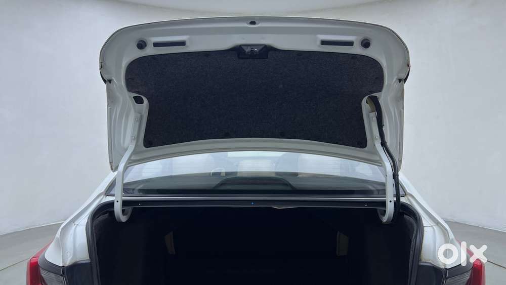 Honda City Vx Petrol Mt, 2021, Petrol