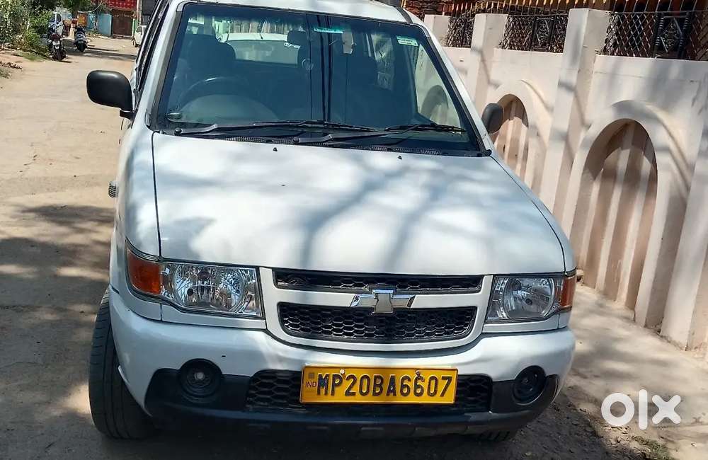 Chevrolet Tavera 2016