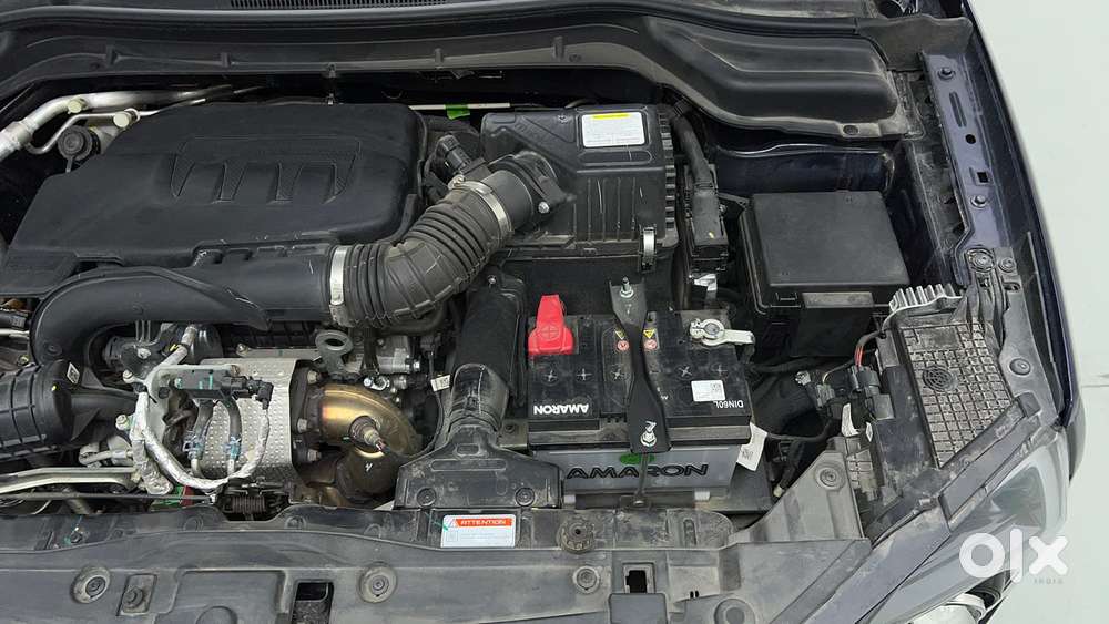 Mahindra Xuv 3xo Ax5l 1.2 Petrol At, 2025, Petrol
