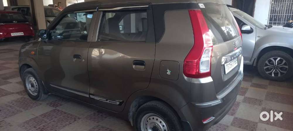 Maruthi Waganer Lxi C N G And Petrol