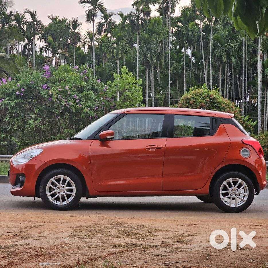Maruti Suzuki Swift Vvt Zxi, 2018, Petrol