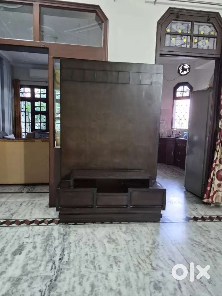 TV cabinet (Pure Sangwan wood)