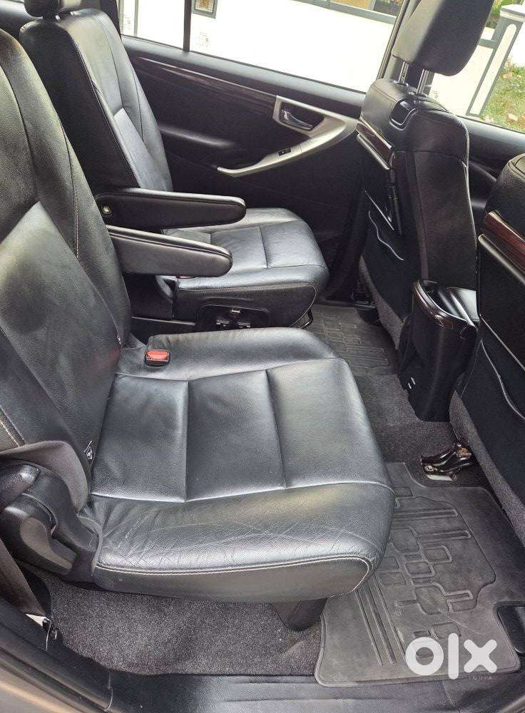 Toyota Innova Crysta 2.4 Z 7 Str, 2017, Diesel