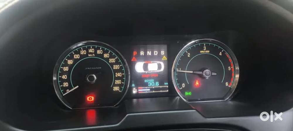 Jaguar Xf 2014 Diesel Well Maintained