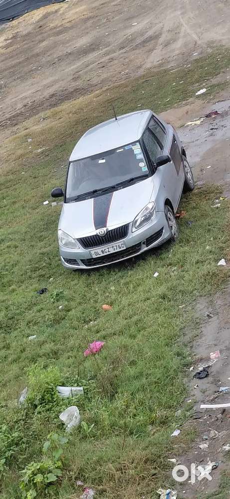 Skoda Fabia 2013.8.12. Ki Hai  83000 Km Gadi Mai Koi Bhi Kami Nhai Hai