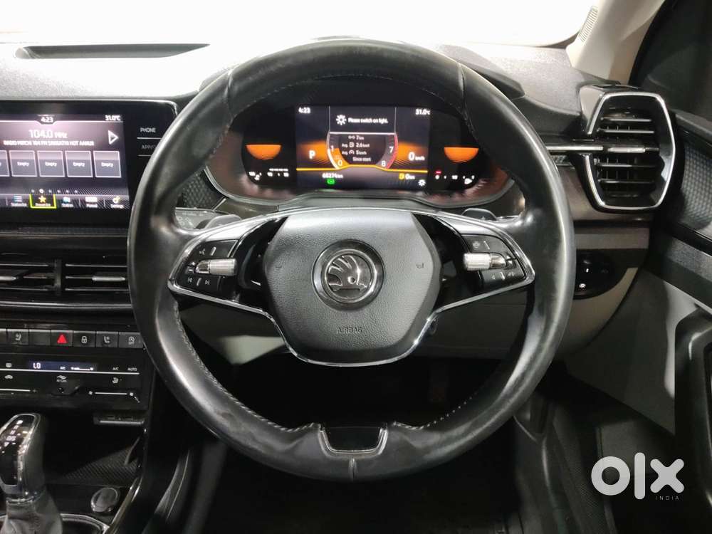 Skoda Kushaq Style 1.0l Tsi At, 2022, Petrol