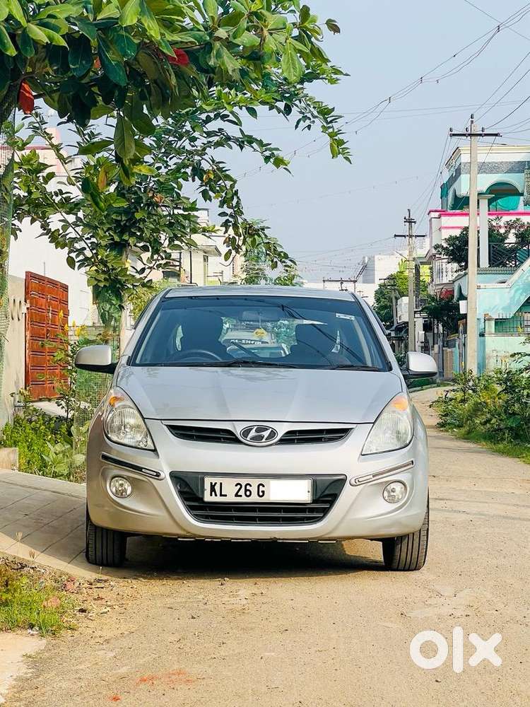 Hyundai I20 Asta (top Variant) – 2009 Model