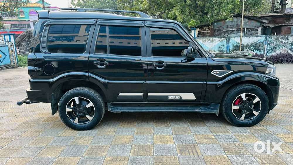 Mahindra Scorpio Classic 2.2 S 11 Mt 7 Str, 2024, Diesel