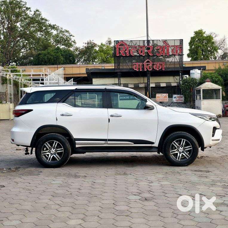 Toyota Fortuner 4x2 At 2.8 Diesel, 2023, Diesel