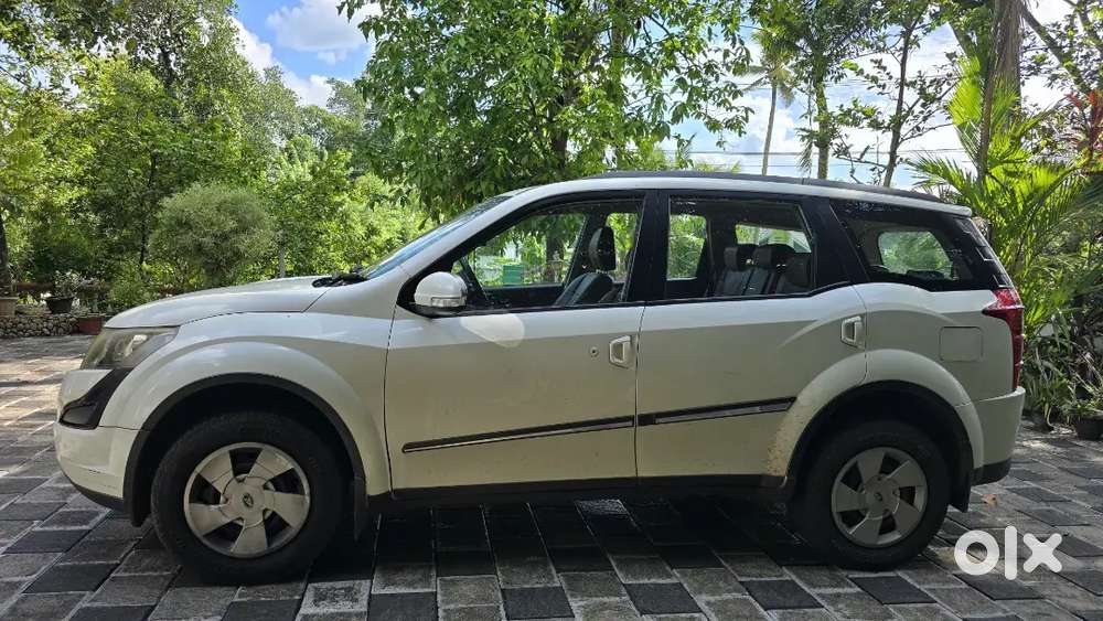 Mahindra Xuv500 2015 Diesel Well Maintained