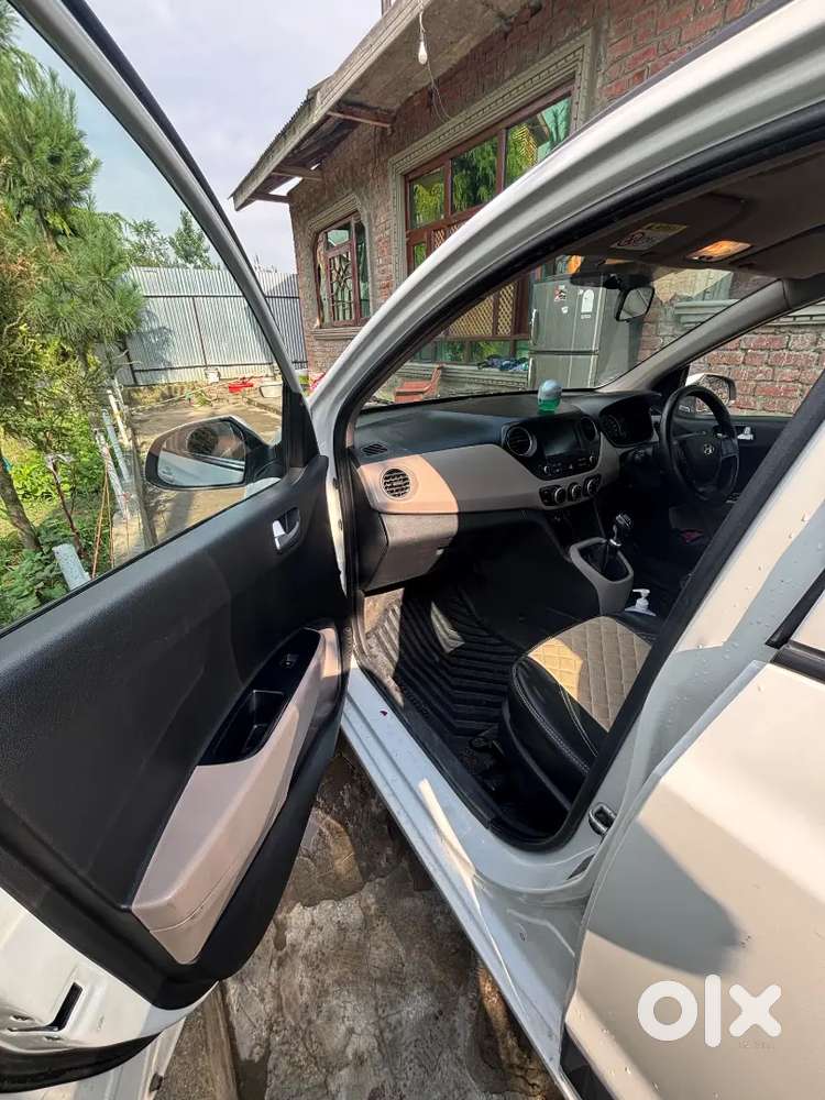 Hyundai Grand I10 2017 Diesel Well Maintained