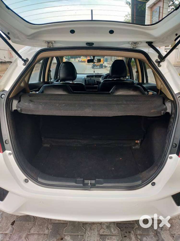 Jazz Fully Automatic Sport - Well Maintained