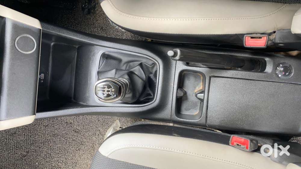 Renault Triber Rxt, 2020, Petrol