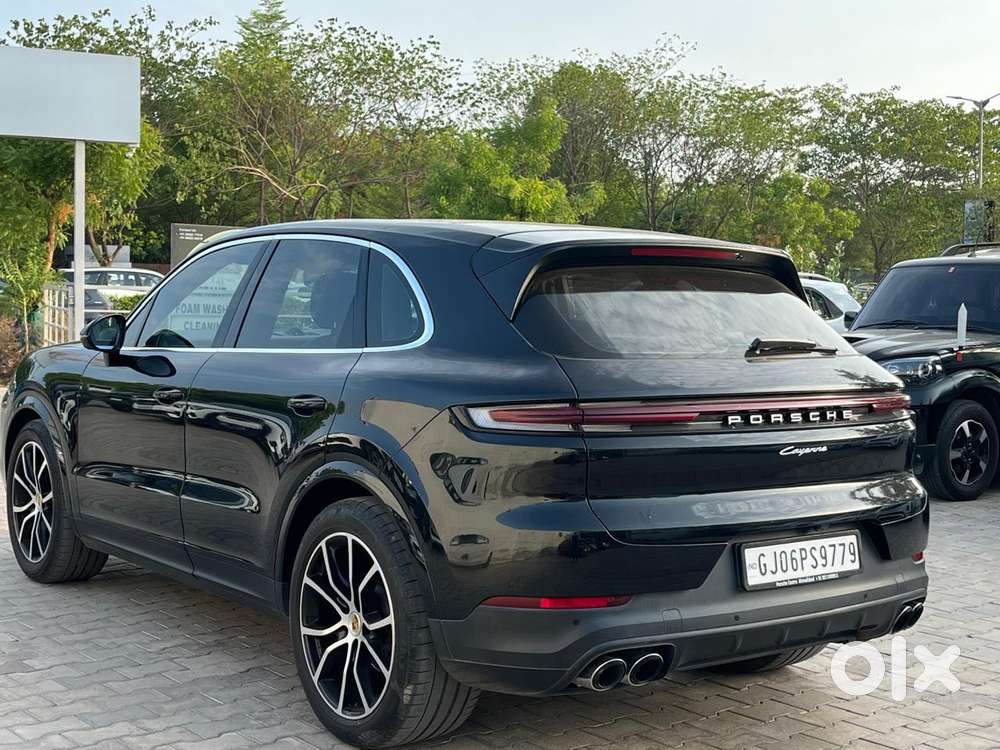 Porsche Cayenne Platinum Edition, 2023, Petrol