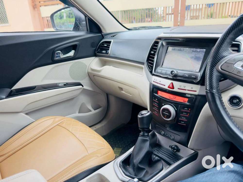 Mahindra Xuv300 W8 Option Diesel, 2023, Diesel