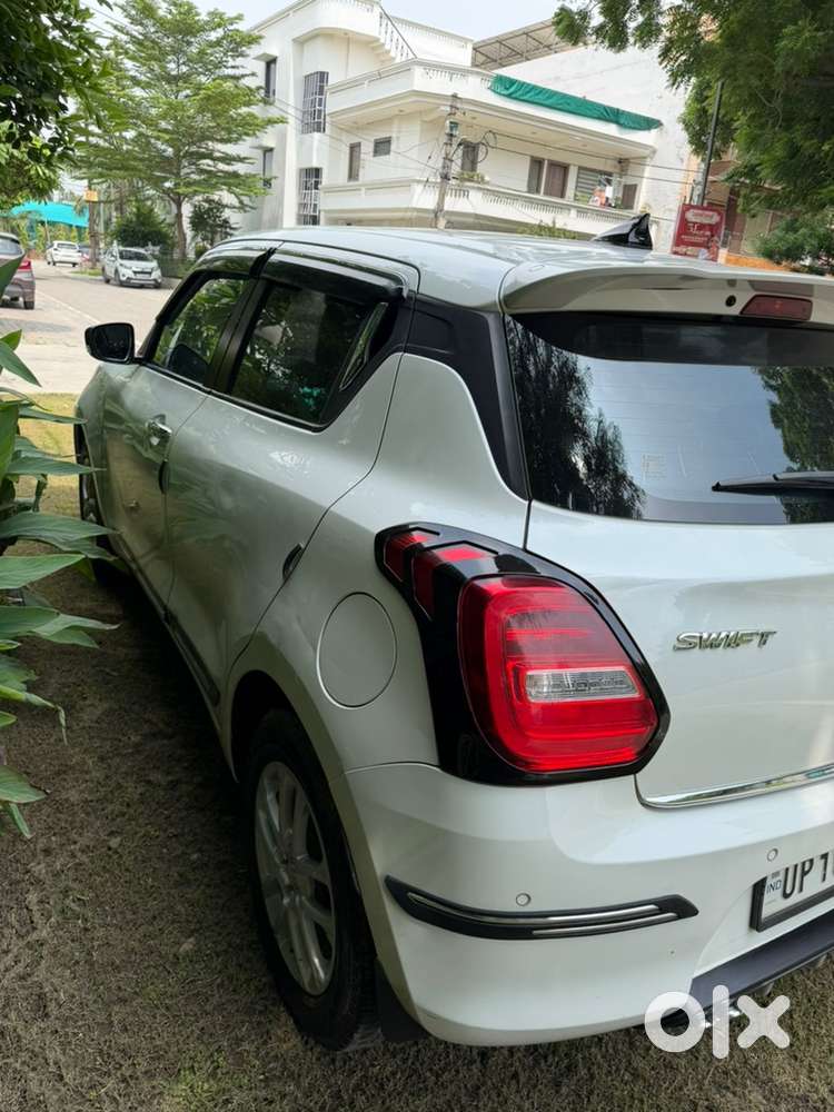 Maruti Suzuki Swift 2023 Cng & Hybrids 45000 Km Driven