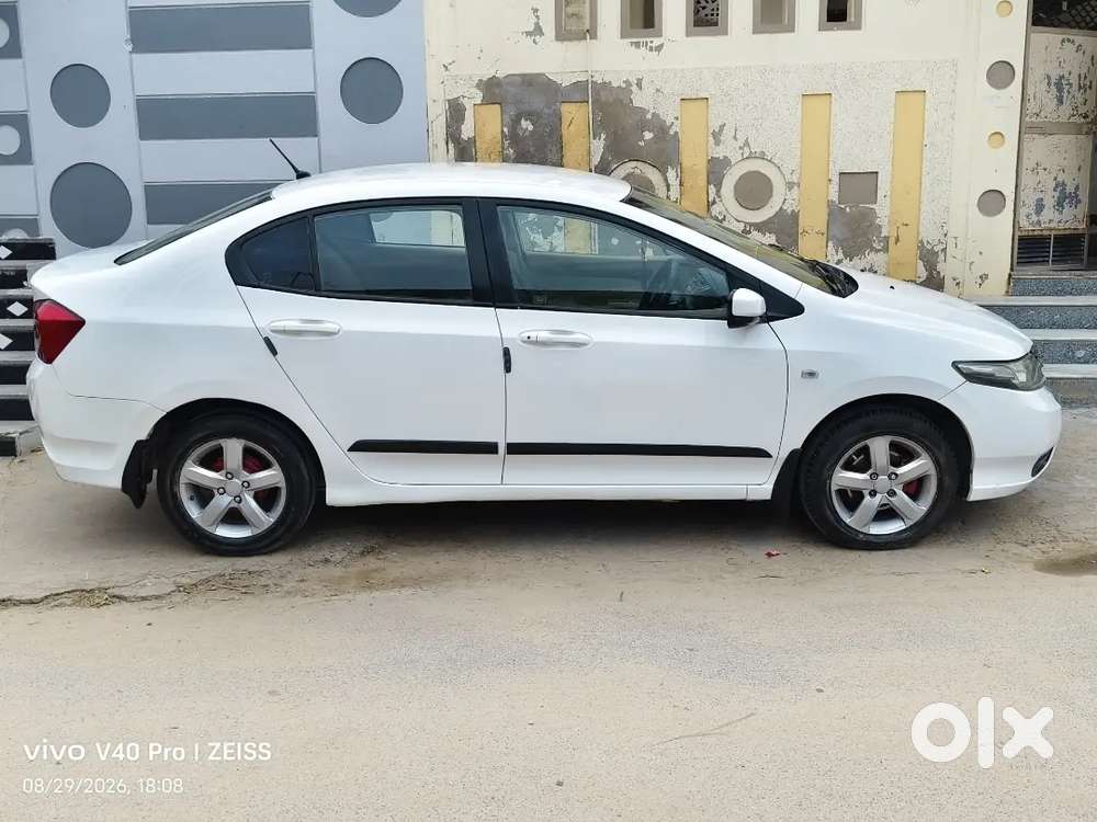 Honda City 1.5 V Cvt 2012