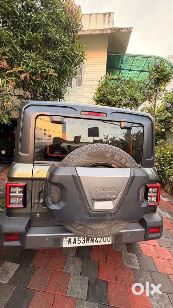 Mahindra Thar Roxx Ax5l 2wd 2025 Diesel 14400 Km