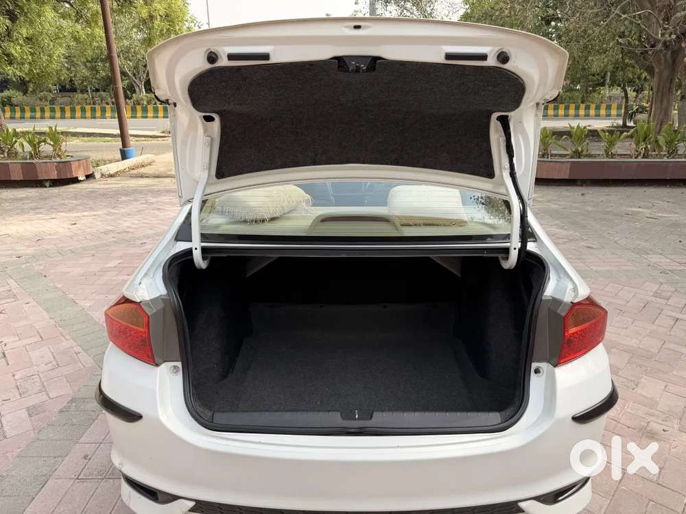 Honda City I-vtec Cvt V, 2018, Petrol