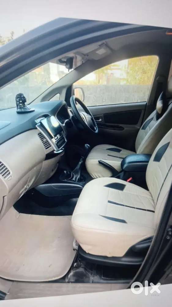 Toyota Innova 2.5 Vx 2015