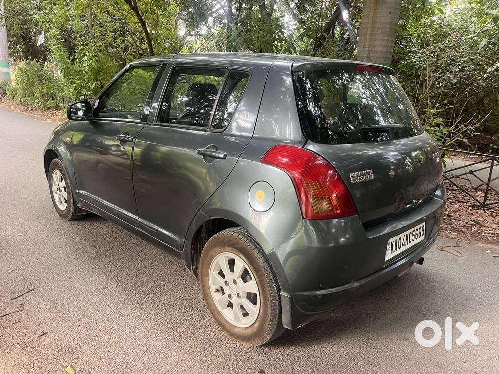 Maruti Suzuki Swift 1.3 Zxi, 2006, Petrol