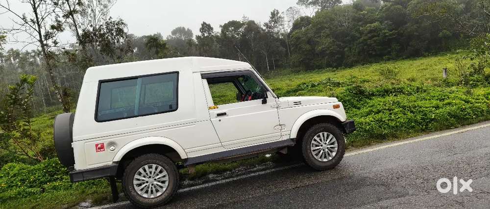 Maruti Suzuki Civilian Gypsy 2018