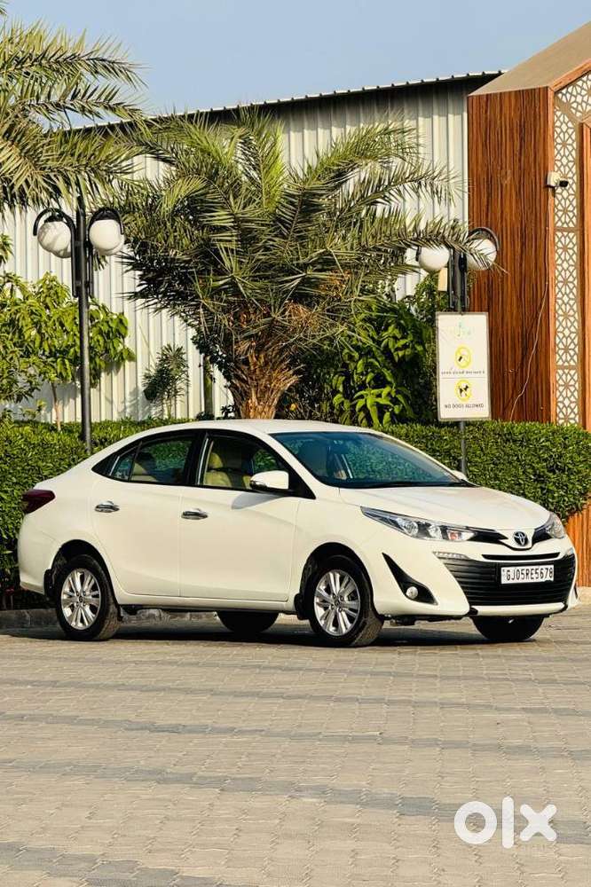 Toyota Yaris Vx Cvt, 2018, Petrol