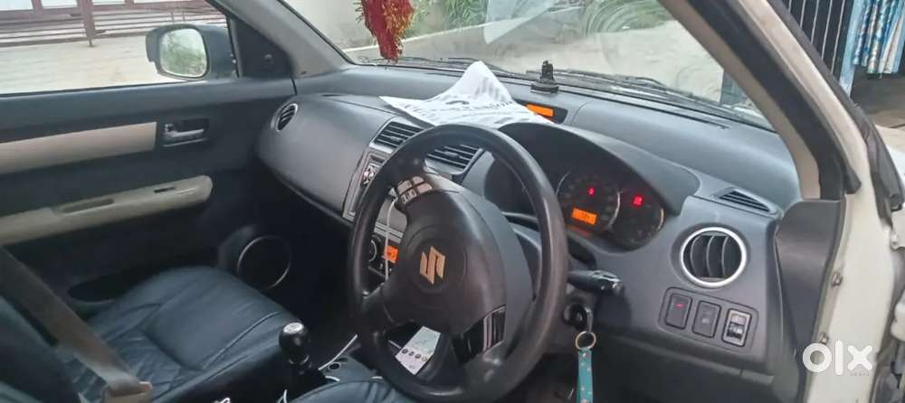 Maruti Suzuki Dzire 2011 Diesel Manual