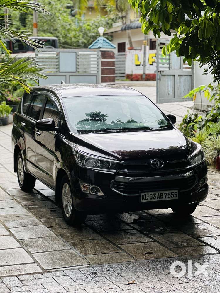 Toyota Innova Crysta 2.8 Gx At 7 Str, 2017, Diesel