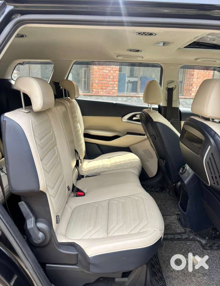 Kia Carens Luxury (o)1.5 Diesel At 7 Str, 2022, Diesel