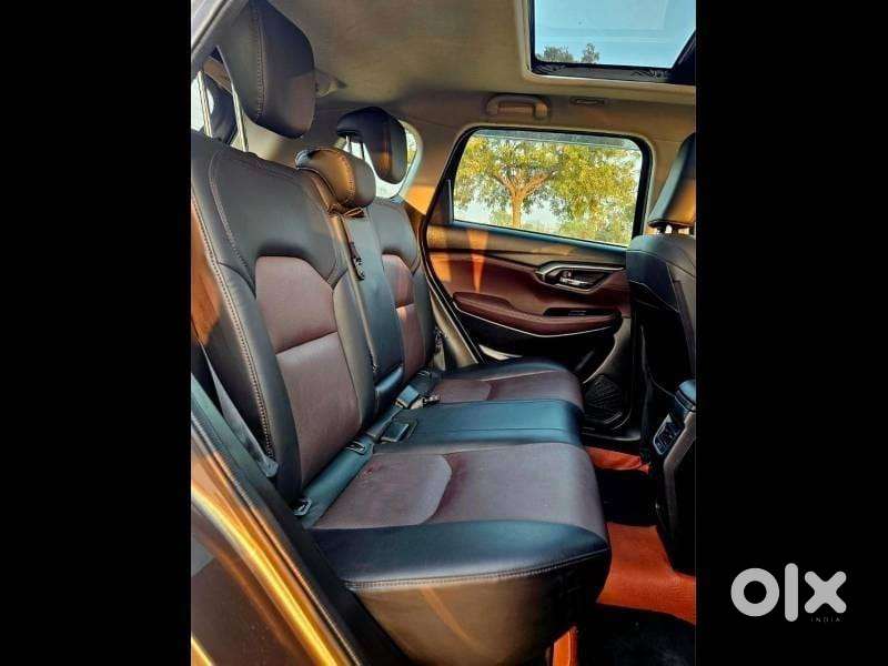 Maruti Suzuki Grand Vitara Alpha Smart Hybrid, 2022, Petrol