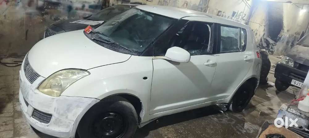 Maruti Suzuki Swift Dzire 2010