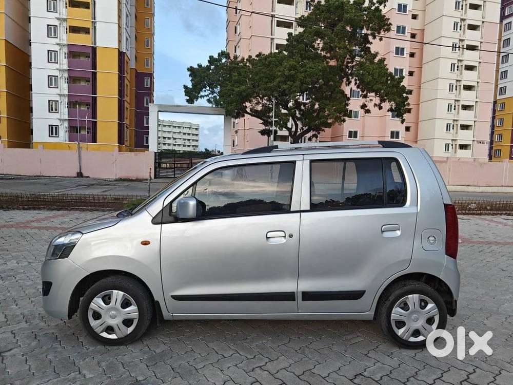 Maruti Suzuki Wagon R 1.0 2015-2019 Vxi Amt, 2017, Petrol