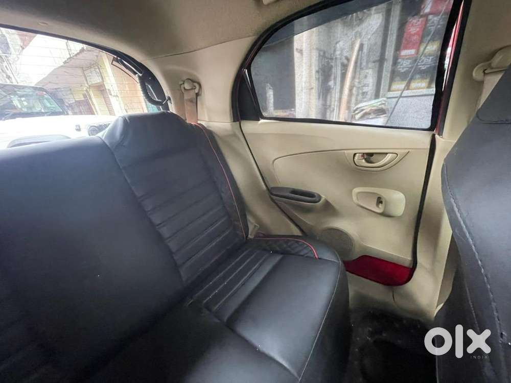 Honda Brio 2013 Petrol Well Maintained