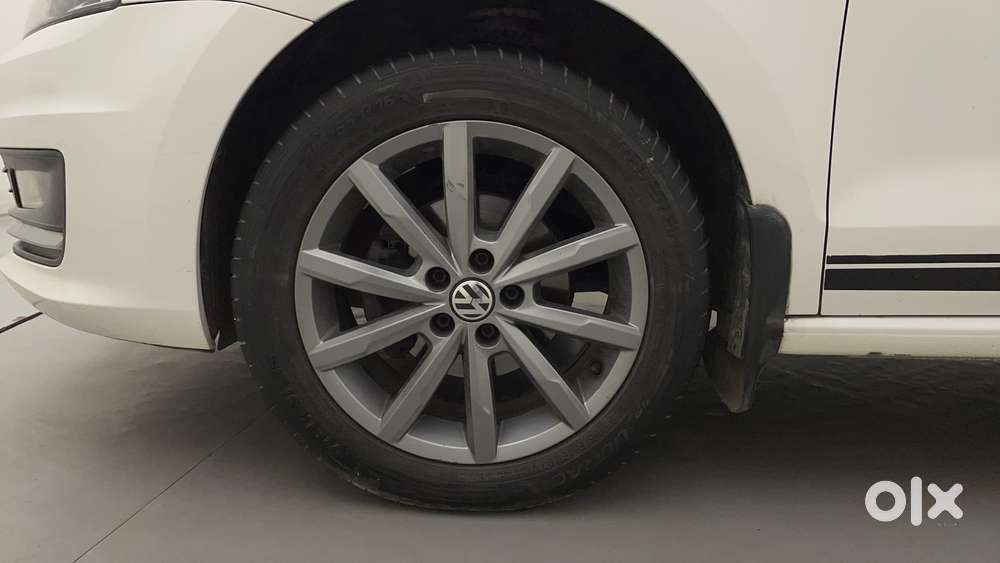 Volkswagen Vento 1.0 Highline Plus At, 2019, Petrol