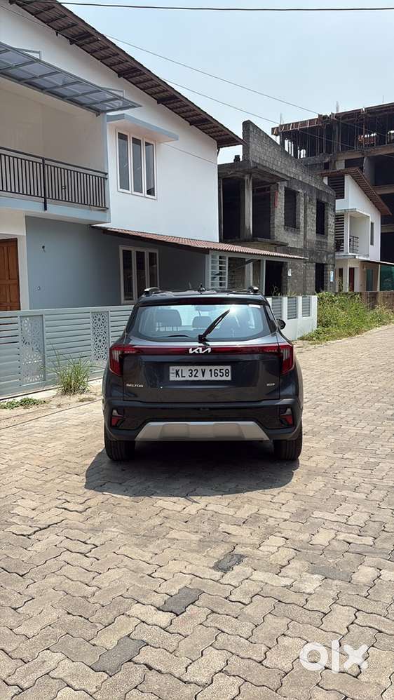 Kia Seltos 2024 Petrol 10,000 Km Driven