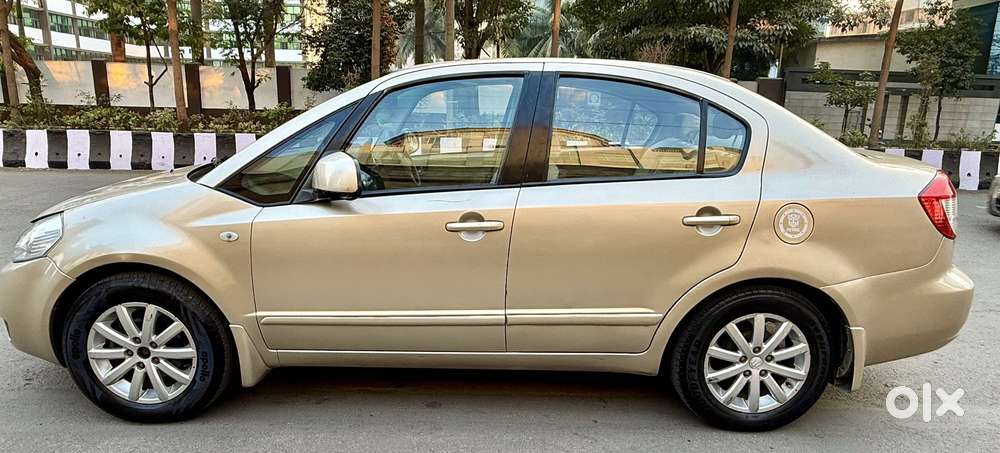 Maruti Suzuki Sx4 Zxi At Leather, 2011, Cng & Hybrids