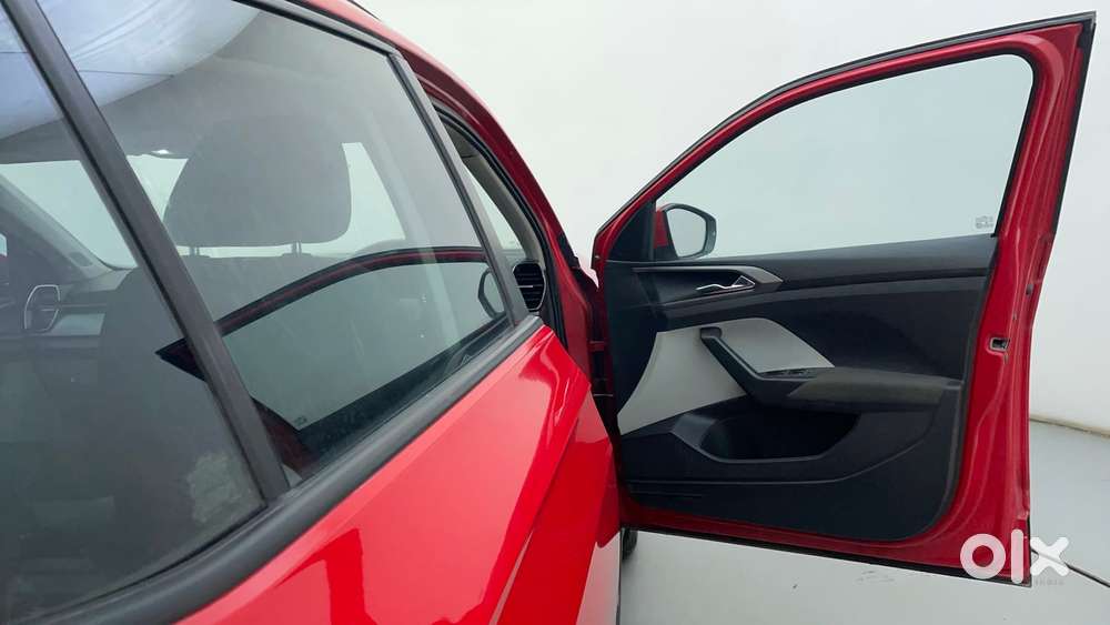 Skoda Kushaq Ambition 1.0l Tsi Mt, 2023, Petrol