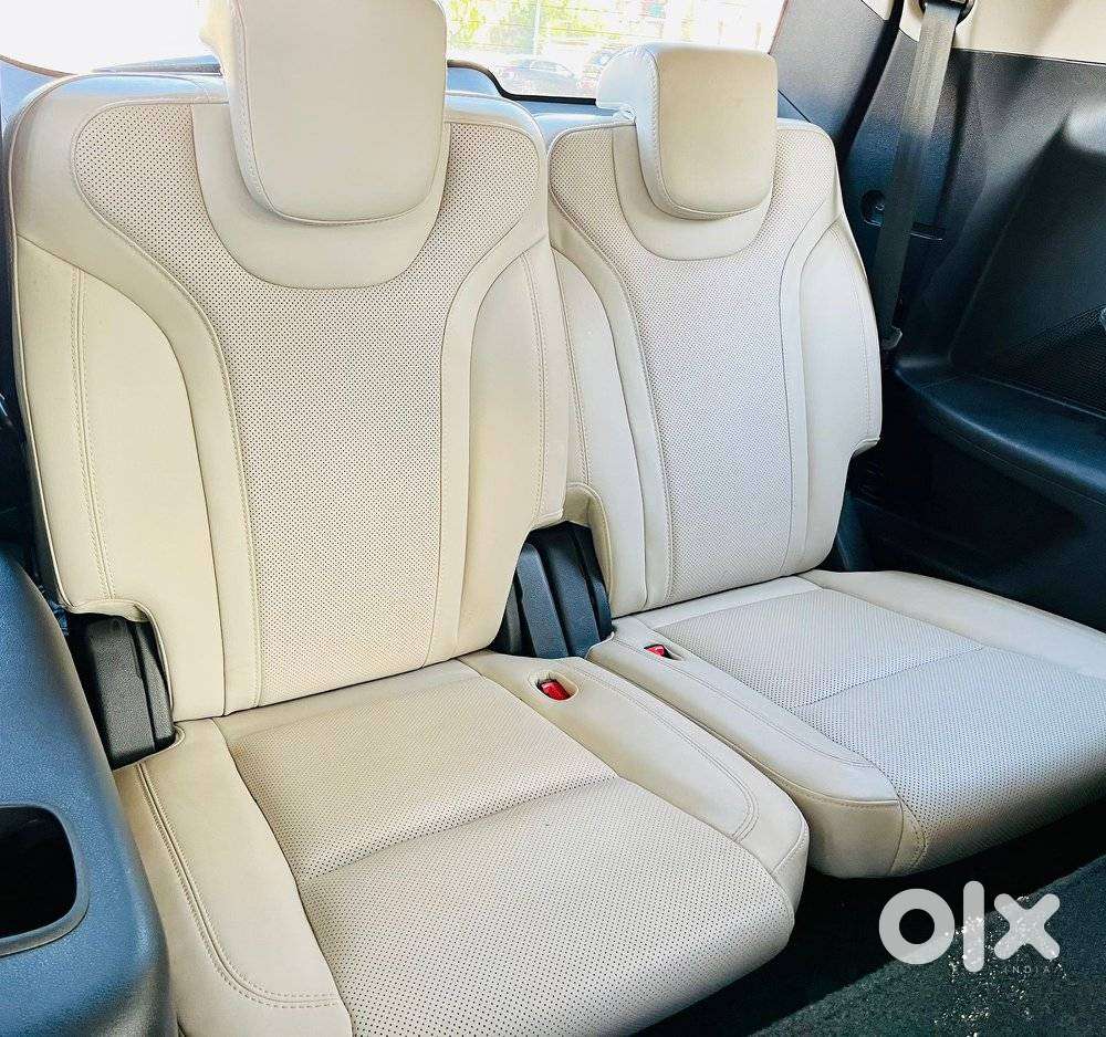 Mahindra Xuv700 2.2 Ax 7 Diesel Mt Str, 2024, Diesel