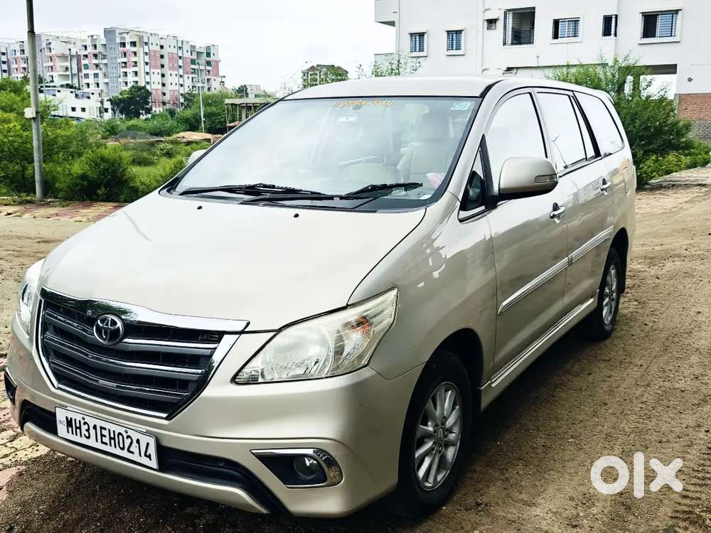 Toyota Innova 2.5 Vx 2012