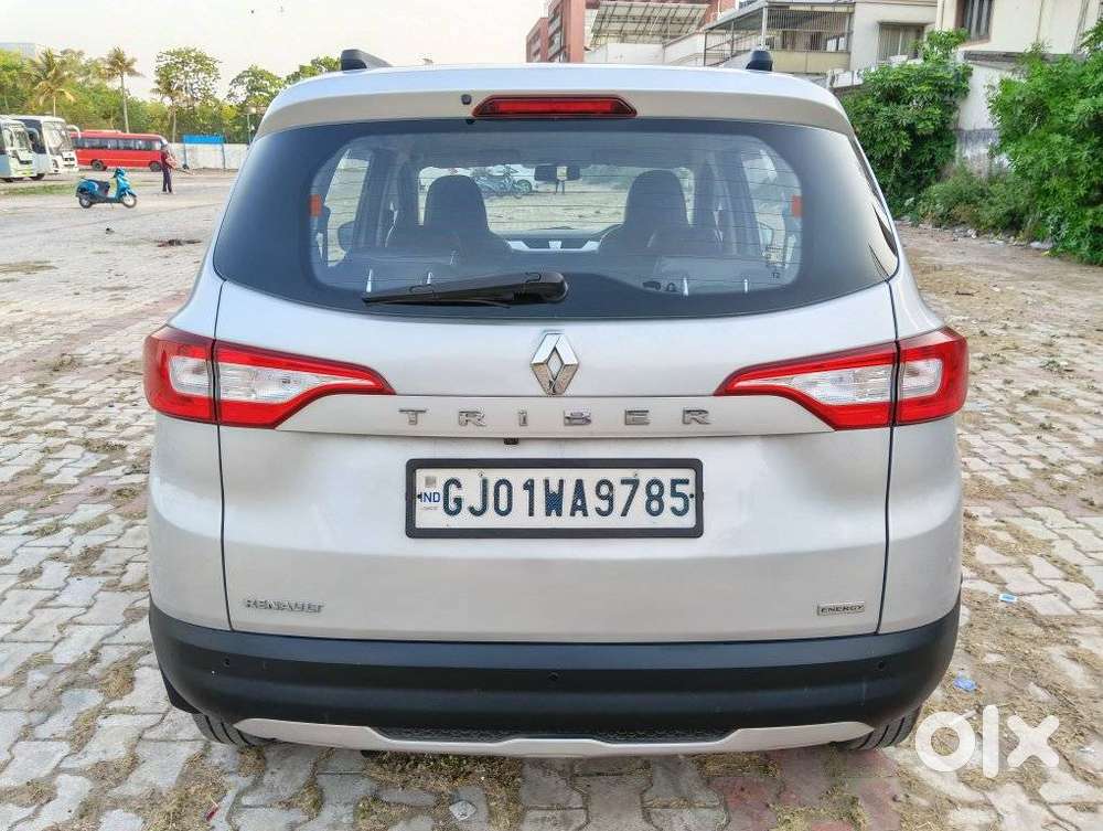 Renault Triber Rxz, 2021, Petrol