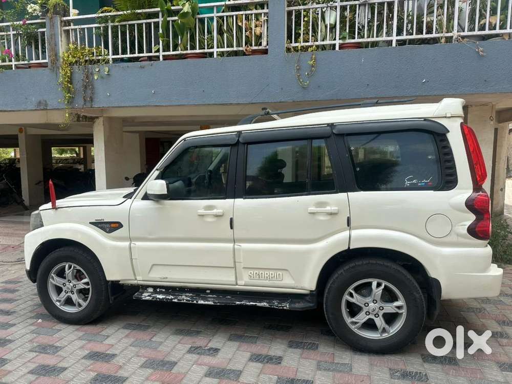 Mahindra Scorpio 2017 Diesel Well Maintained